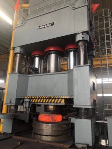 4000吨压力机成功投产了恭喜山西环冠重工集团